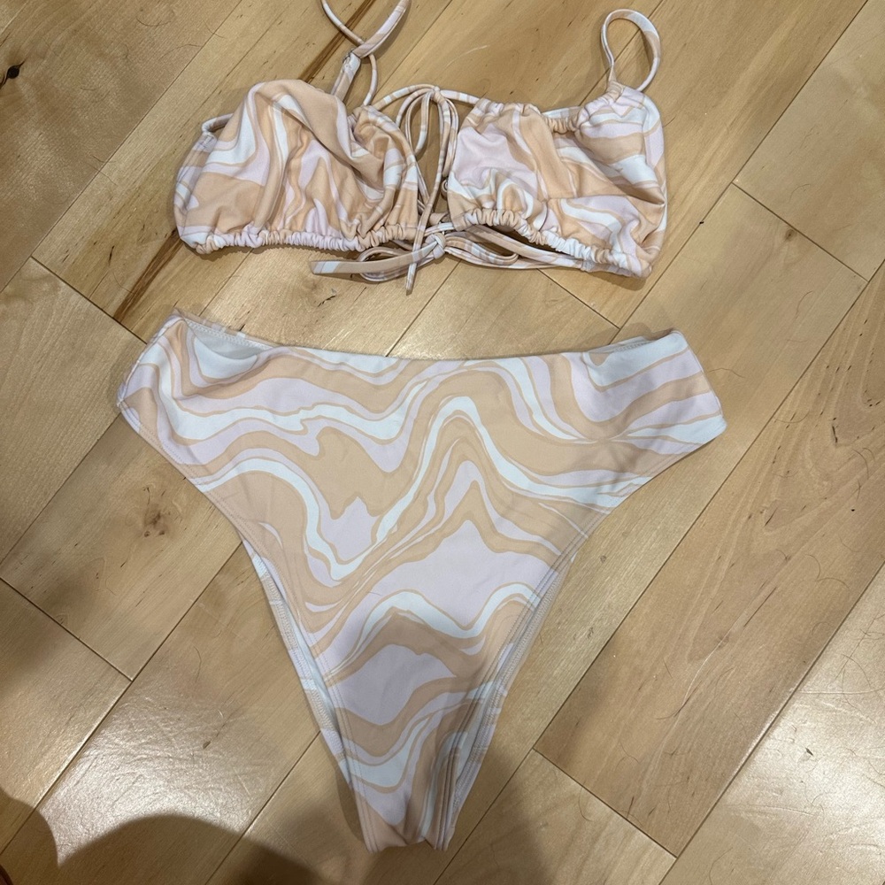 Abercrombie printed bikini